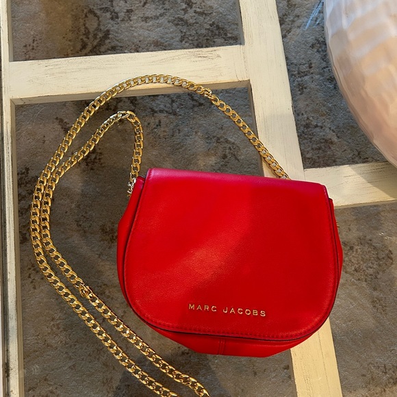 Marc Jacobs Red Leather Gold Chain Bag - Picture 6 of 15